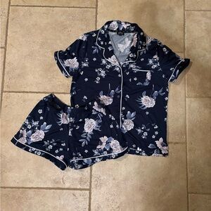 Jones New York Blue Floral Pajama Set